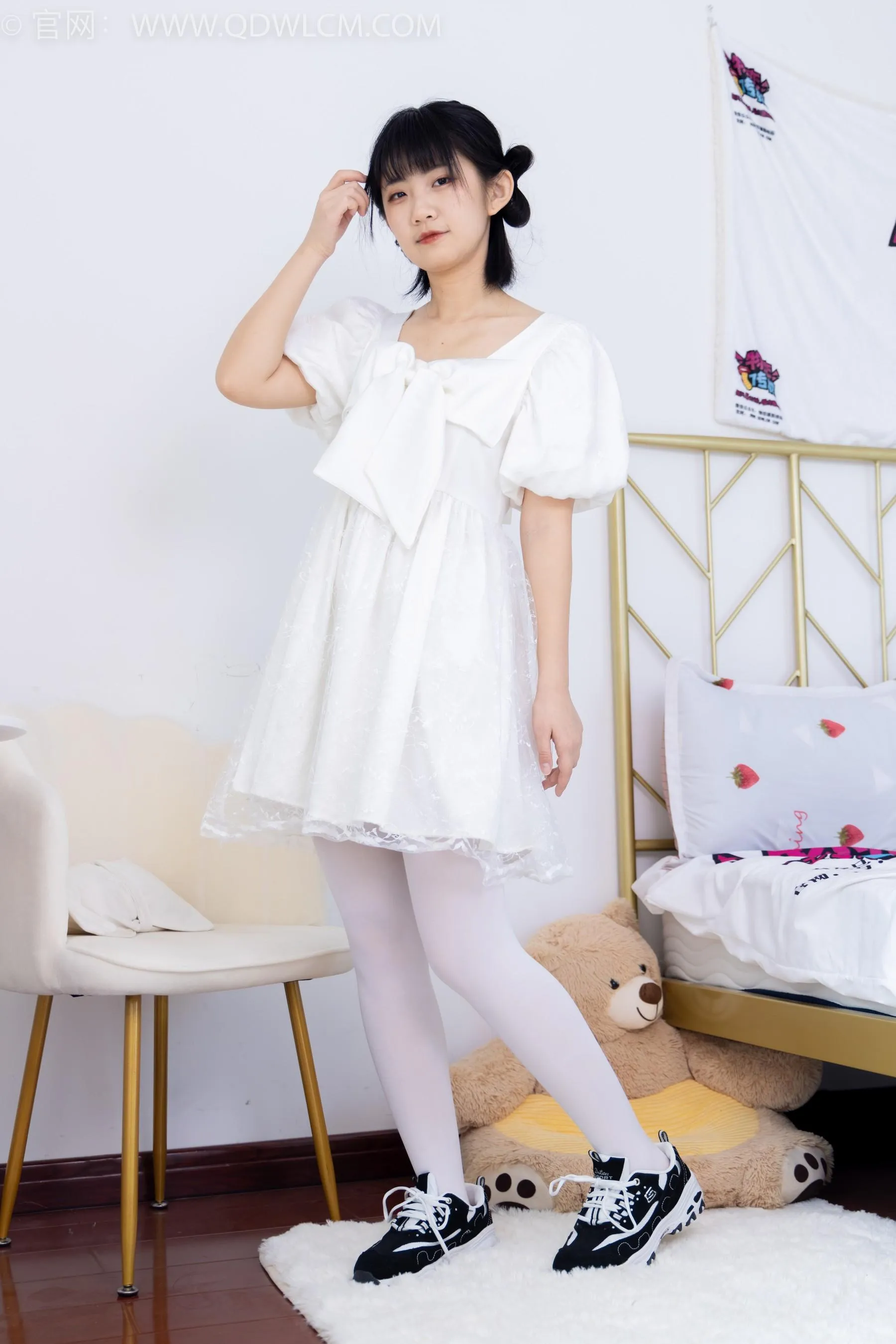 物恋传媒 NO.1581 暗月-纯白茉莉 [151P]插图3